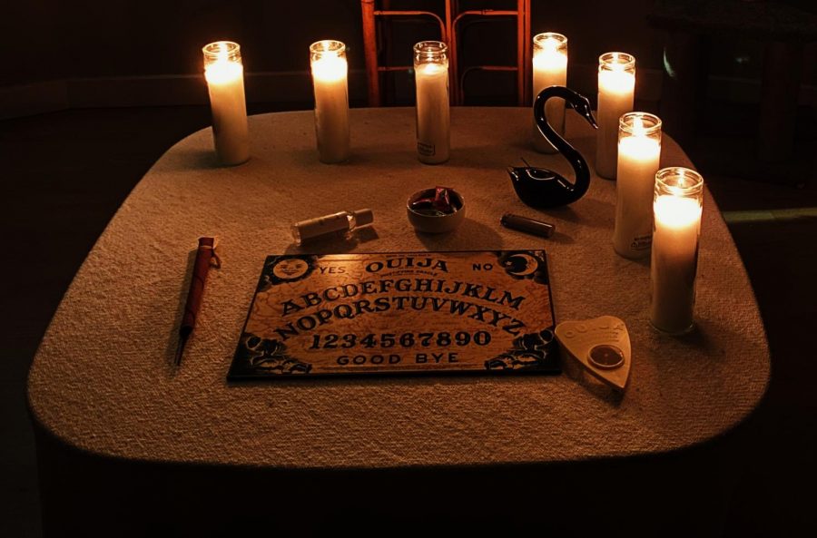 How To Talk To Spirits Safely: A Practical Guide To Respectful Ghost Connection