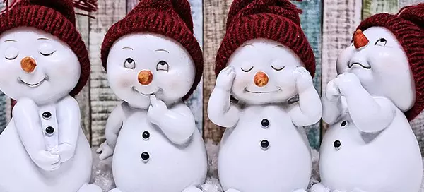 Will You Get a Kiss on Christmas Eve? Pick a Snowman to Find Out