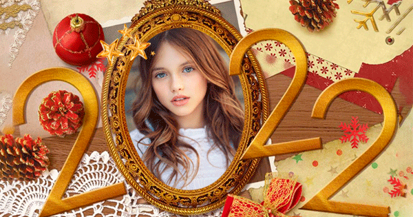 Share Your Delightful 2022 Photo With Your Friends Now And Happy New Year!