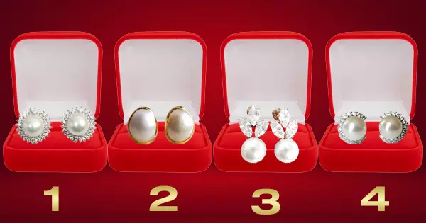 What Do Your Favorite Pearl Earrings Say About You?