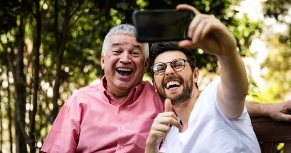 Is Your Father Really Cool? Take These Voting Options To Find Out！
