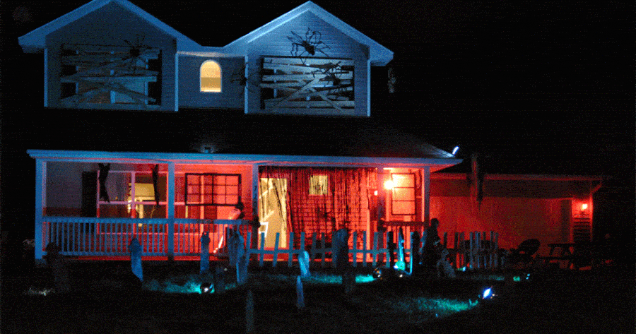 Yikes! These Halloween Yard Decorations Will Surely Send Shivers Down Your Spine!