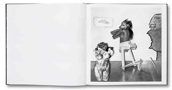 Tu libro de vida en blanco y negro