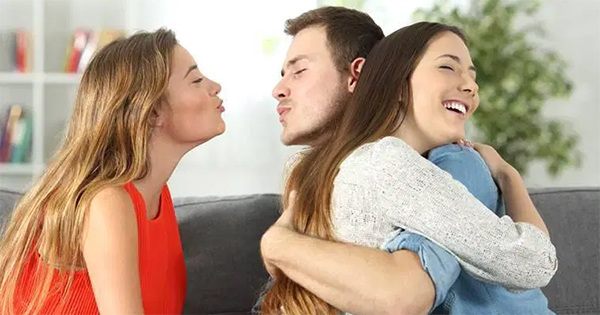 Com quem voc&ecirc; est&aacute; num relacionamento secreto?