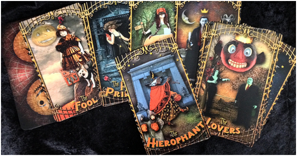 Lectura del tarot de Halloween 2020 |Escoge una carta para revelar su fortuna de Halloween